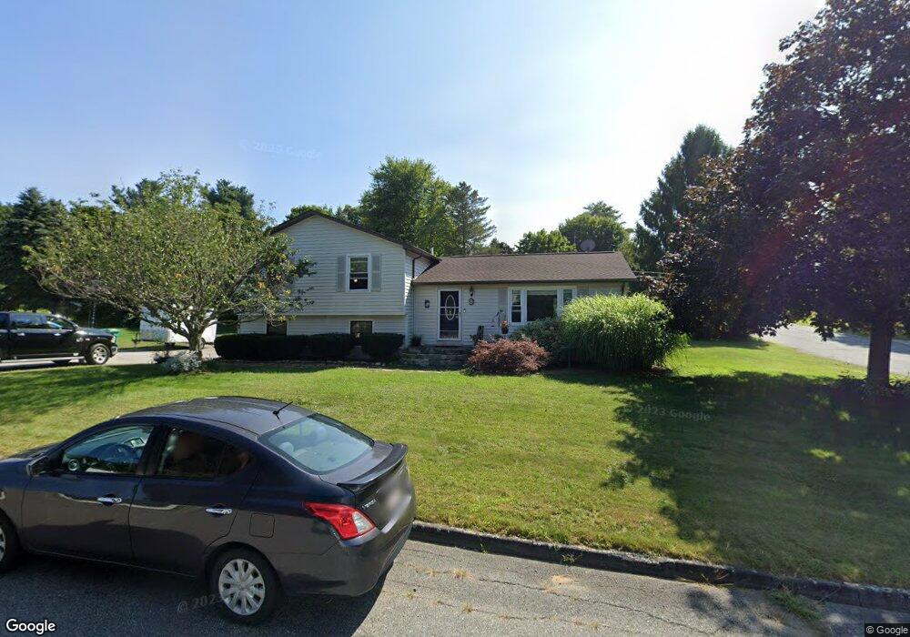 9 Meadowbrook Rd, Spencer, MA 01562 - photo 1