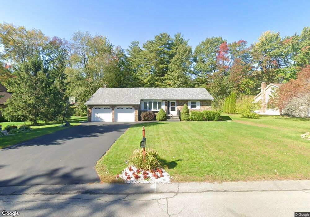 771 Huntingdon Dr, Schenectady, NY 12309 - photo 1