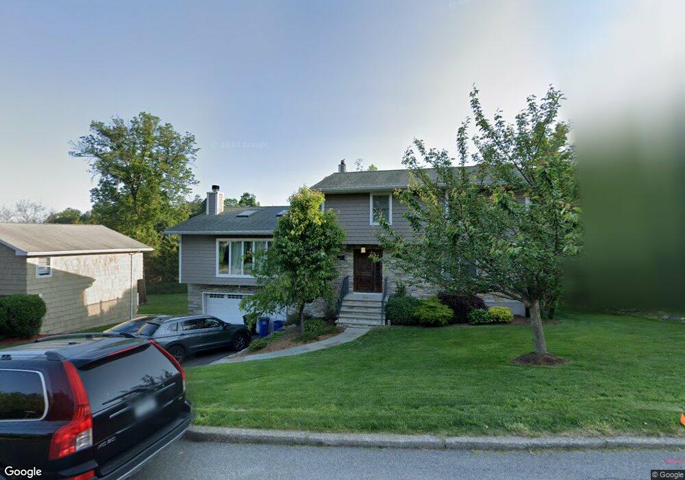 53 Tarryhill Rd, Tarrytown, NY 10591 - photo 1