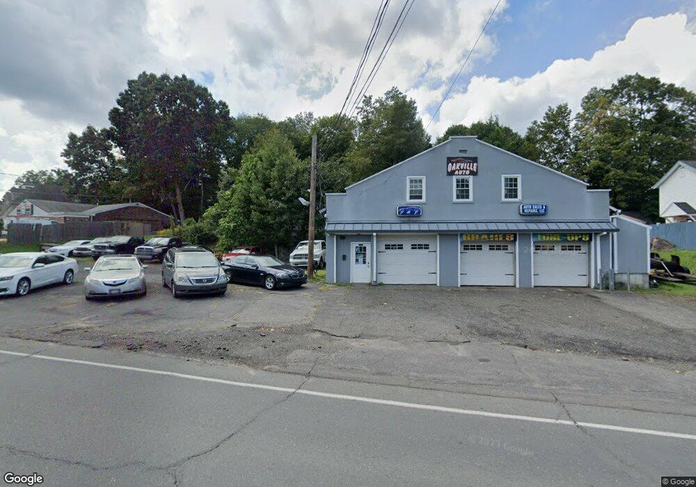 176 Davis St, Oakville, CT 06779 - photo 1