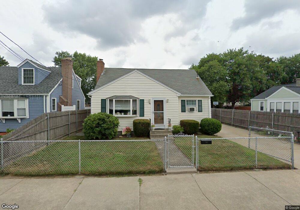 44 Riley St, Pawtucket, RI 02861 - photo 1