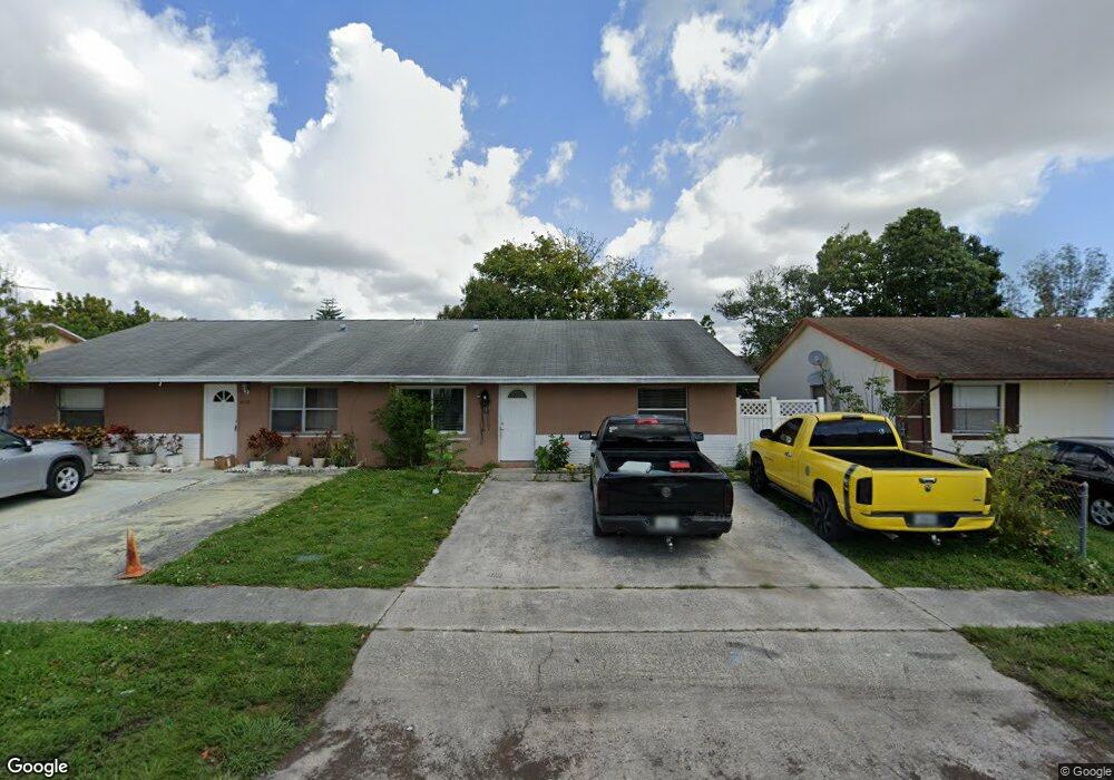 4871 Saratoga Rd, West Palm Beach, FL 33415 - photo 1