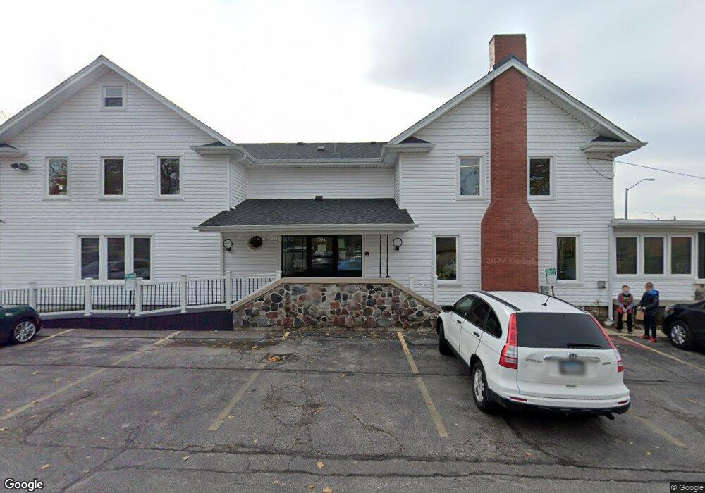 623 S Naperville Rd, Wheaton, IL 60187 - photo 1