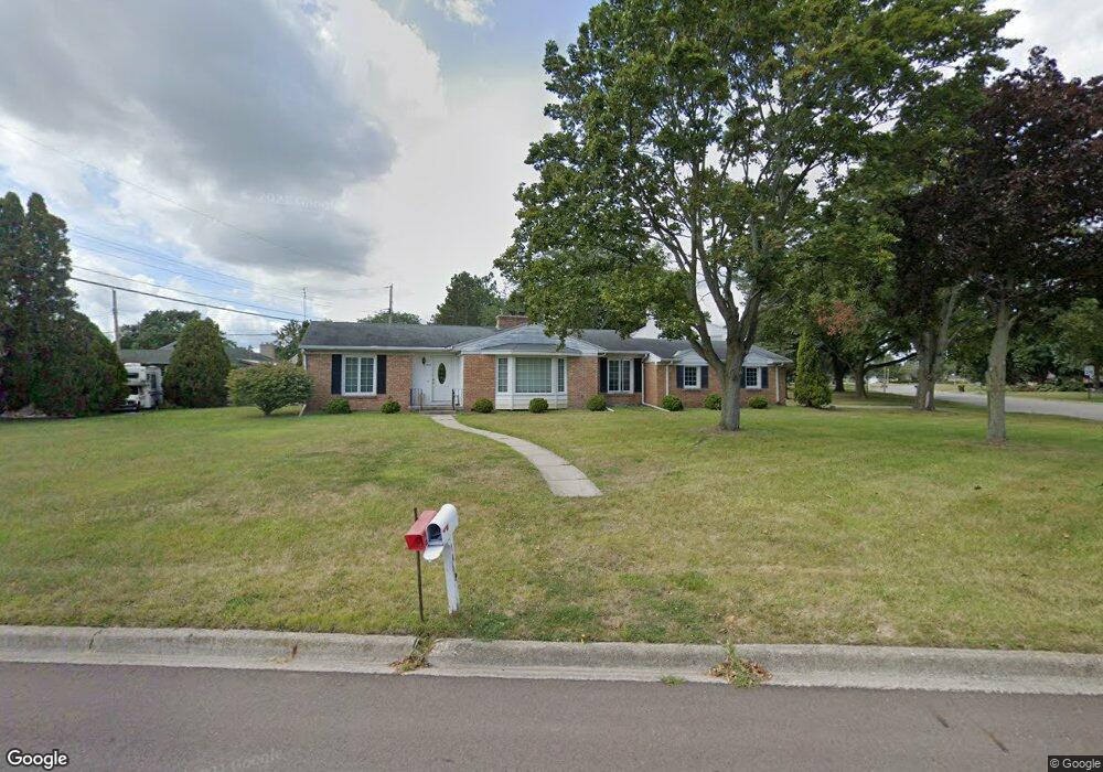 1419 Pepper Hill Dr, Lansing, MI 48917 - photo 1