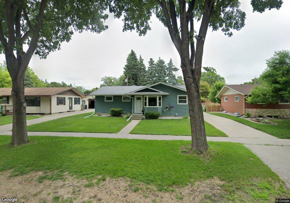 2813 10th St N, Fargo, ND 58102 - photo 1