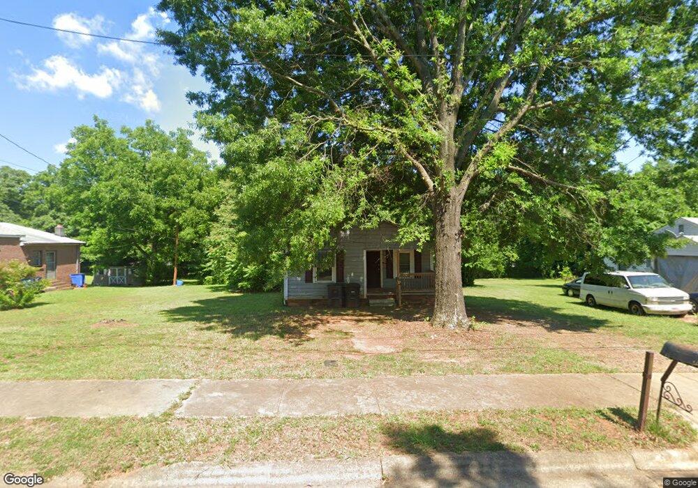 923 Caldwell St, Statesville, NC 28677 - photo 1