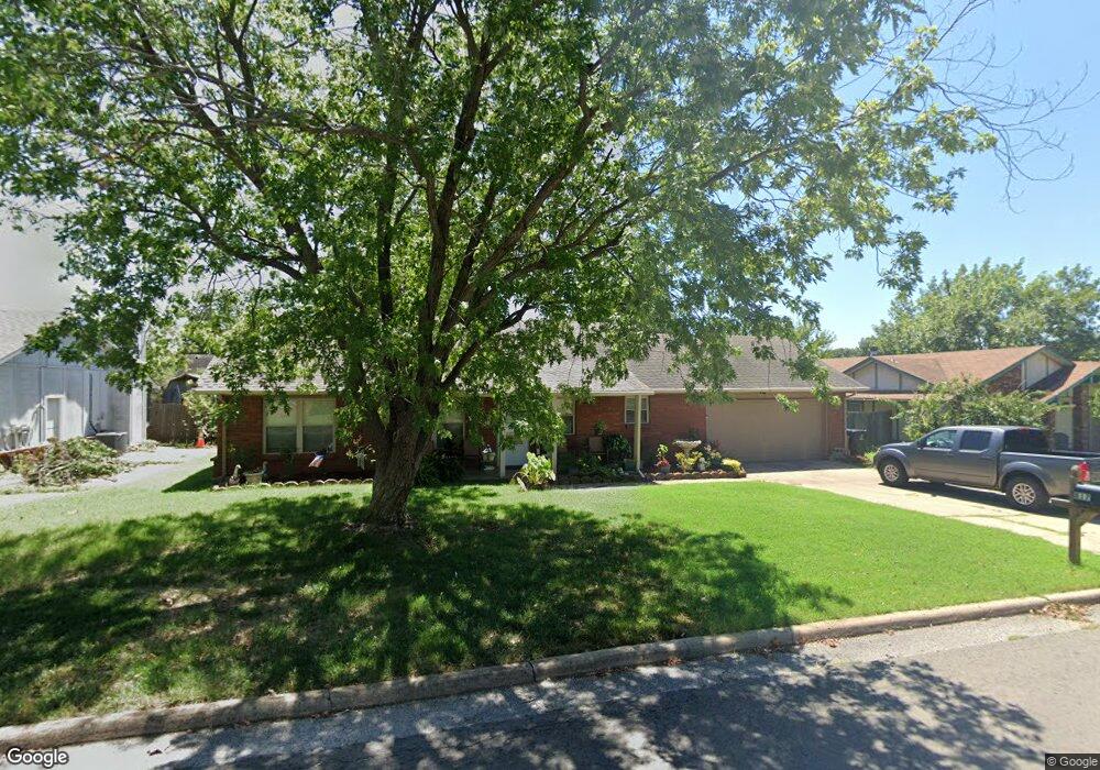 817 W Austin St, Broken Arrow, OK 74011 - photo 1