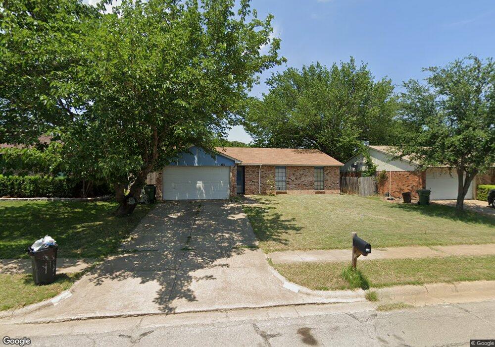 7209 Lancashire Dr, North Richland Hills, TX 76182 - photo 1