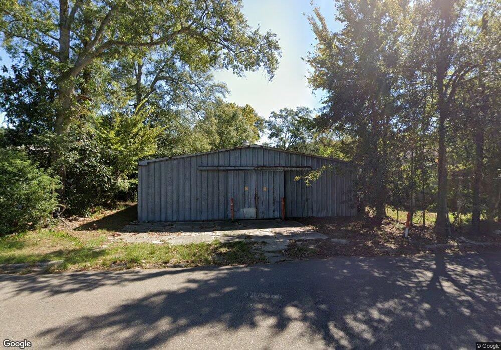 121 S Haugh Ave, Picayune, MS 39466 - photo 1