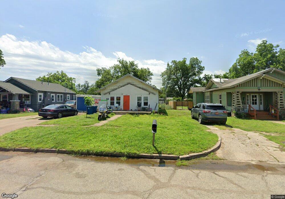 309 E 6th St, Cushing, OK 74023 - photo 1