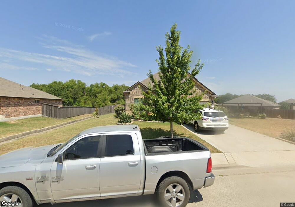 702 Leah Dr, Troy, TX 76579 - photo 1