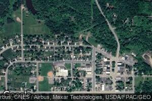313 Kreutzer St, Athens, WI 54411