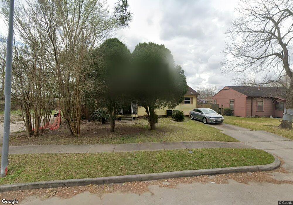 4610 Dewberry St, Houston, TX 77021 - photo 1
