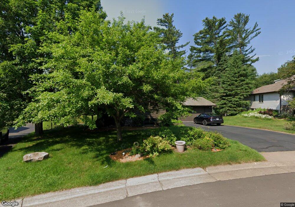 2027 Woodhaven Ln, Duluth, MN 55803 - photo 1