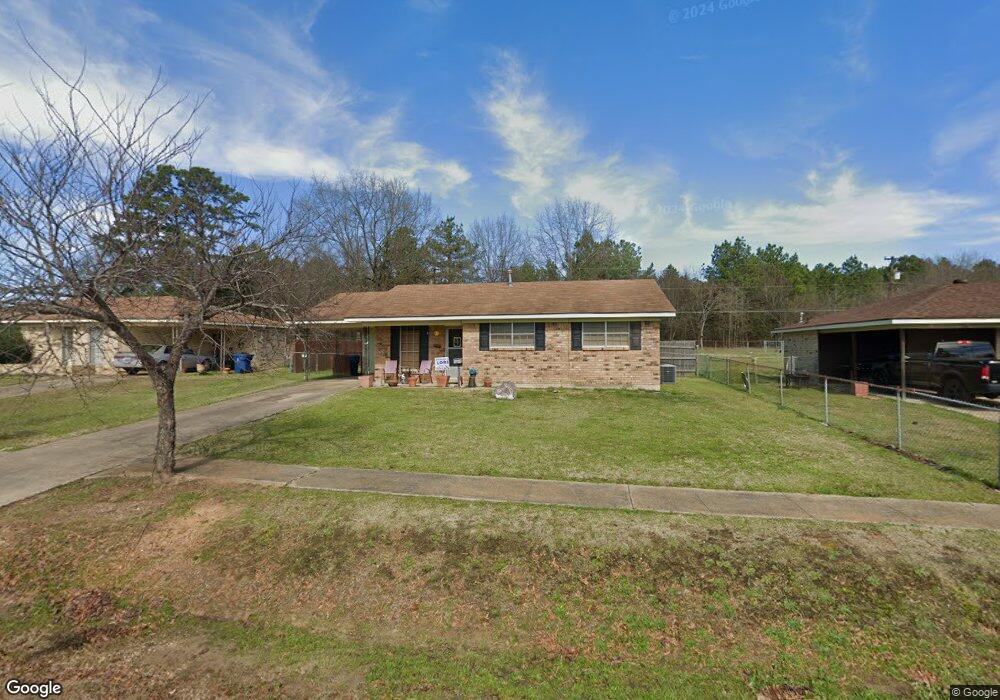 324 Gilbert Dr, Vivian, LA 71082 - photo 1