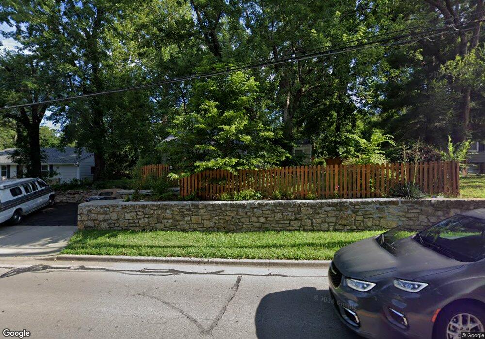 11306 W 55th St, Shawnee, KS 66203 - photo 1