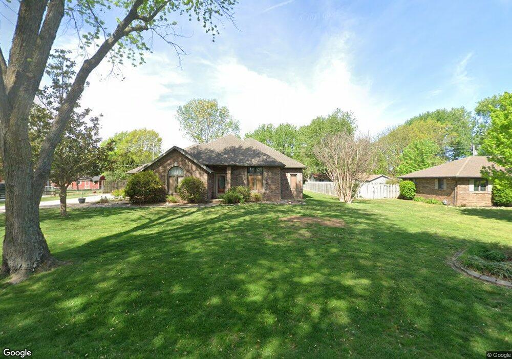 207 Estes St, Nixa, MO 65714 - photo 1