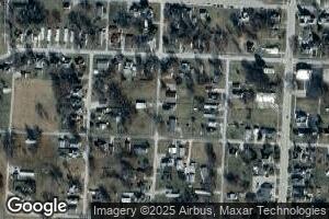 414 S May St, Sumner, IL 62466