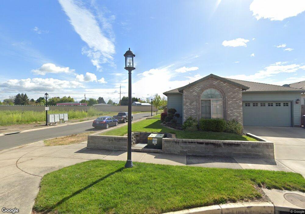 859 Ivern Dr, Central Point, OR 97502 - photo 1