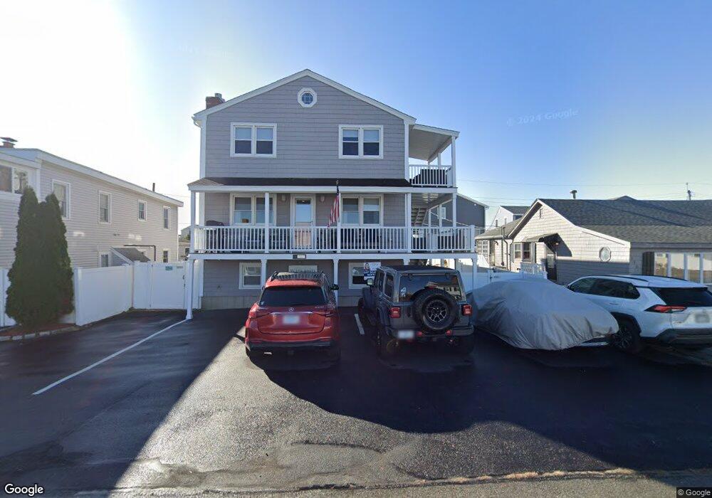131 Franklin St unit down, Seabrook, NH 03874 - photo 1