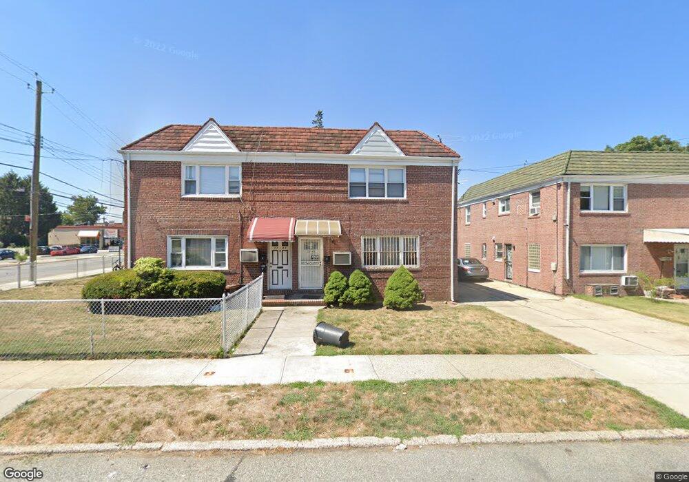 77-40 170th St unit 2nd Fl, Flushing, NY 11366 - photo 1