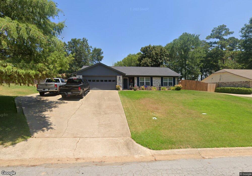 1613 Leach St, Kilgore, TX 75662 - photo 1