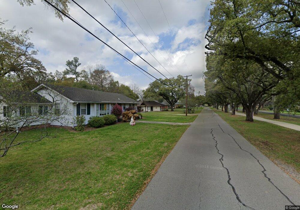 535 Harvest Ln, Port Allen, LA 70767 - photo 1