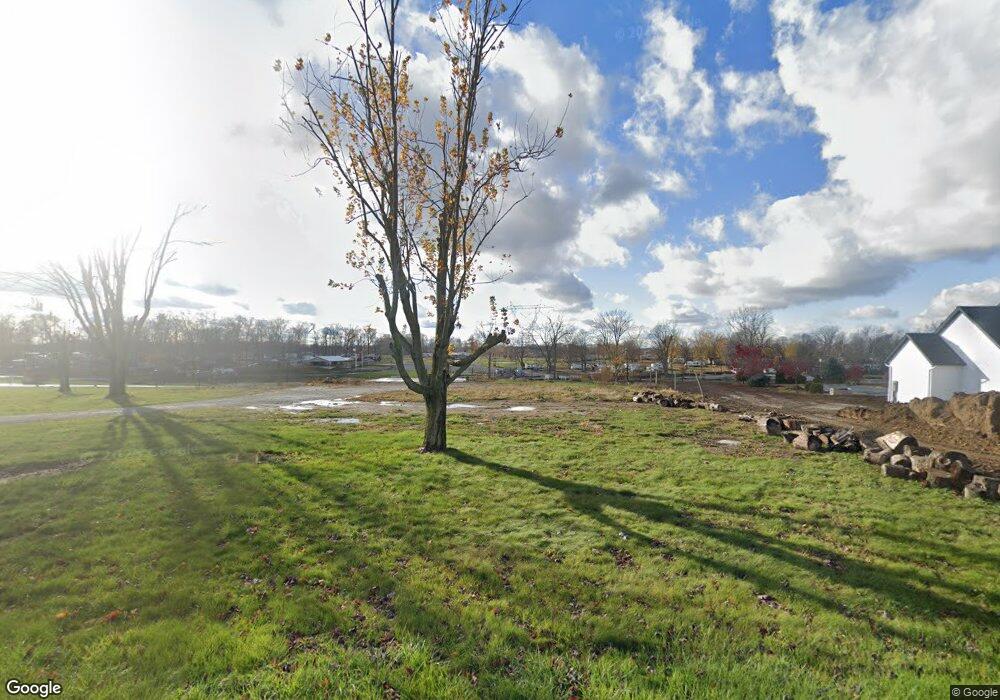 11719 Wapak-Freyburg Rd, Wapakoneta, OH 45895 - photo 1