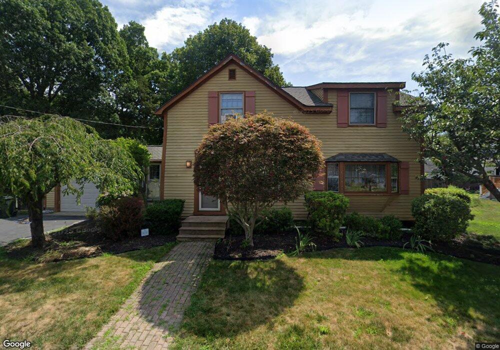 13 Winslow Rd, Beverly, MA 01915 - photo 1