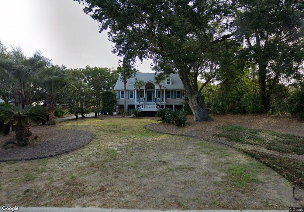 2 Seahorse Ct, Isle of Palms, SC 29451 - photo 1