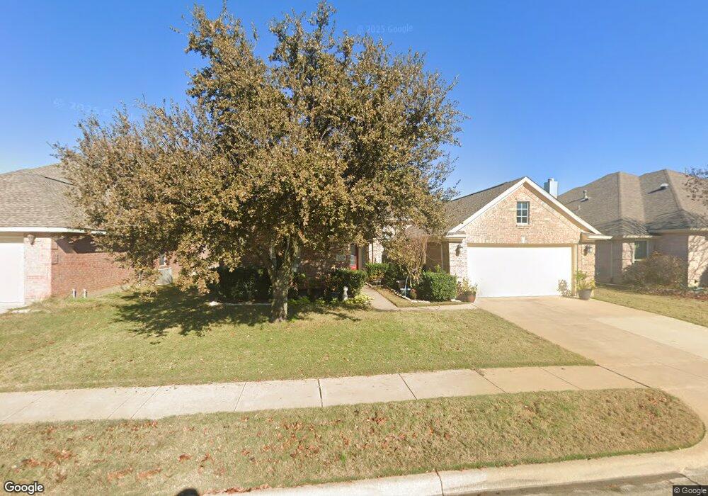 8420 Emerald Cir, North Richland Hills, TX 76180 - photo 1