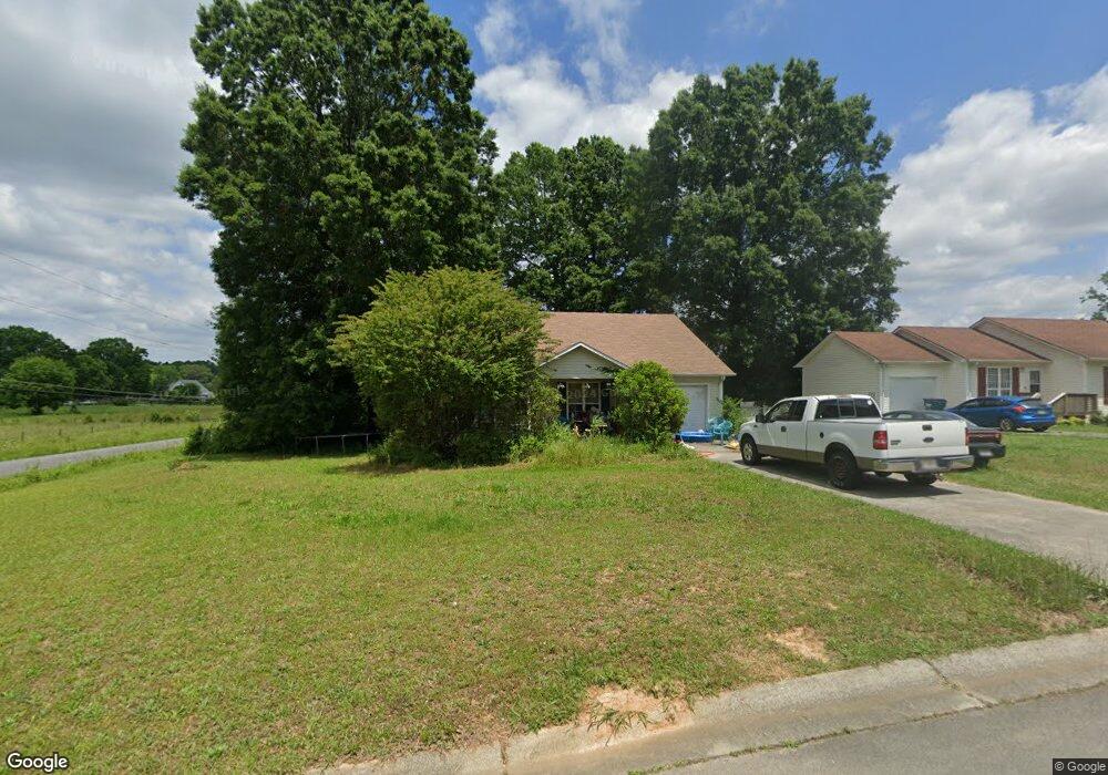 100 Fieldcrest Dr SE, Calhoun, GA 30701 - photo 1