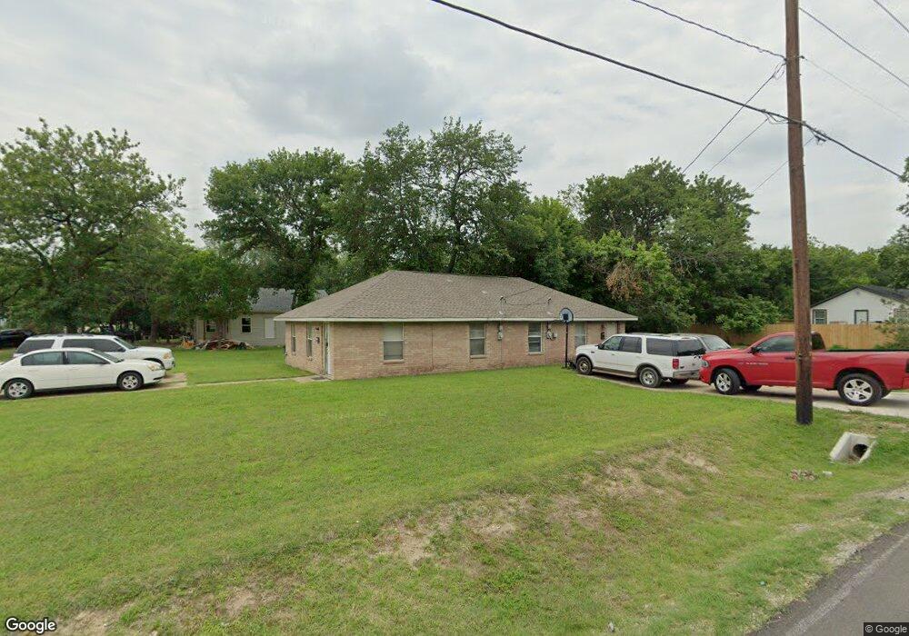 500 W Waco St, Ennis, TX 75119 - photo 1