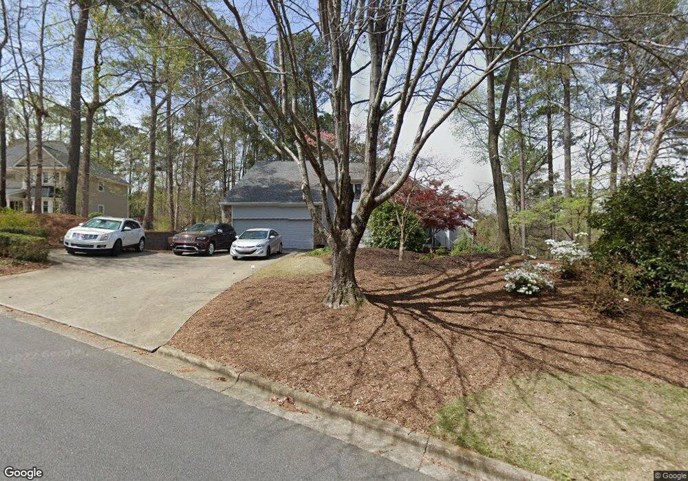 4070 Roxburgh Dr unit 2, Roswell, GA 30076 - photo 1