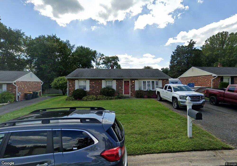 32 Heather Rd, Newark, DE 19702 - photo 1