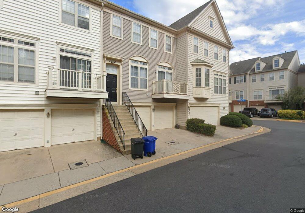 46360 Pryor Square unit 68, Sterling, VA 20165 - photo 1