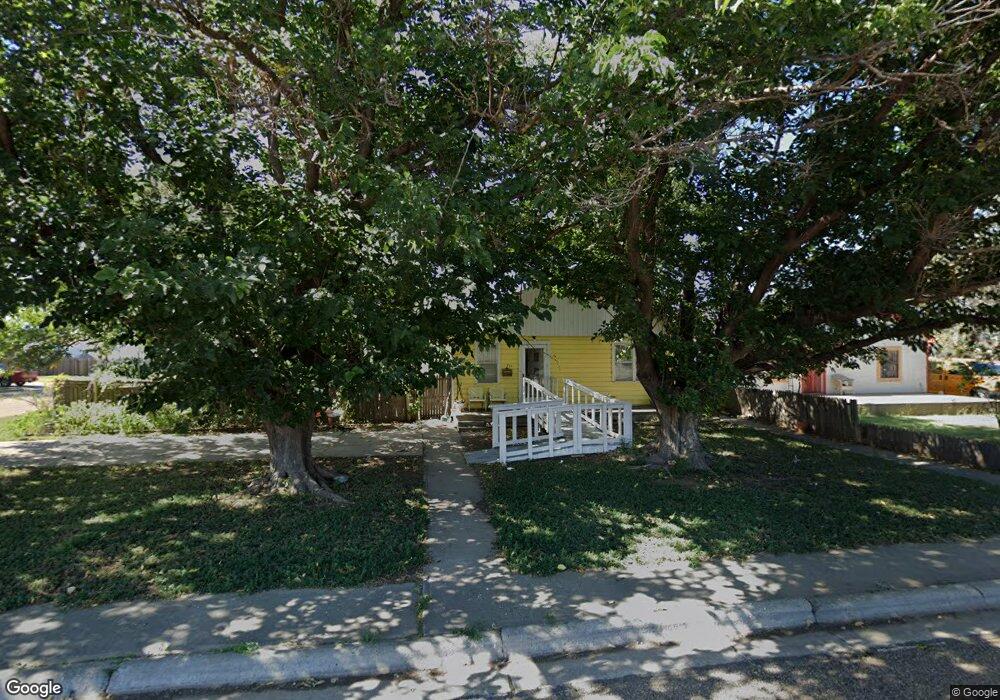 701 Cedar Ave, Dumas, TX 79029 - photo 1