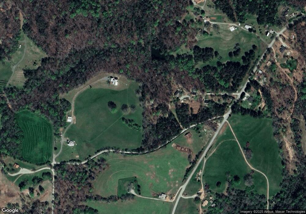 331 Sidney Roland Rd, Demorest, GA 30535 - photo 1