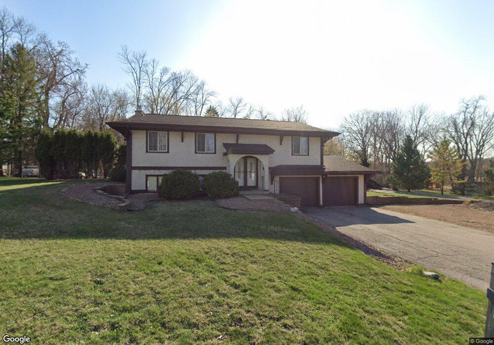 5440 Teal Cir, Excelsior, MN 55331 - photo 1