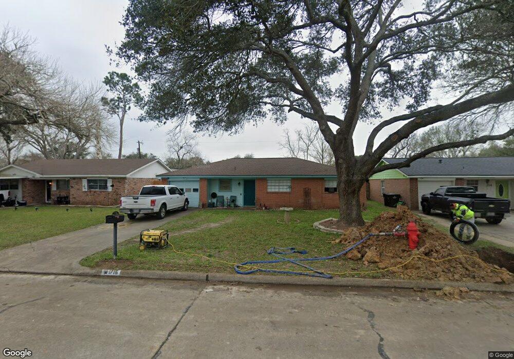 1716 Heather Ln, Alvin, TX 77511 - photo 1