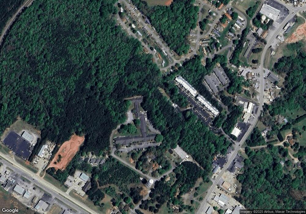 430 Whispering Woods Cir, Cornelia, GA 30531 - photo 1