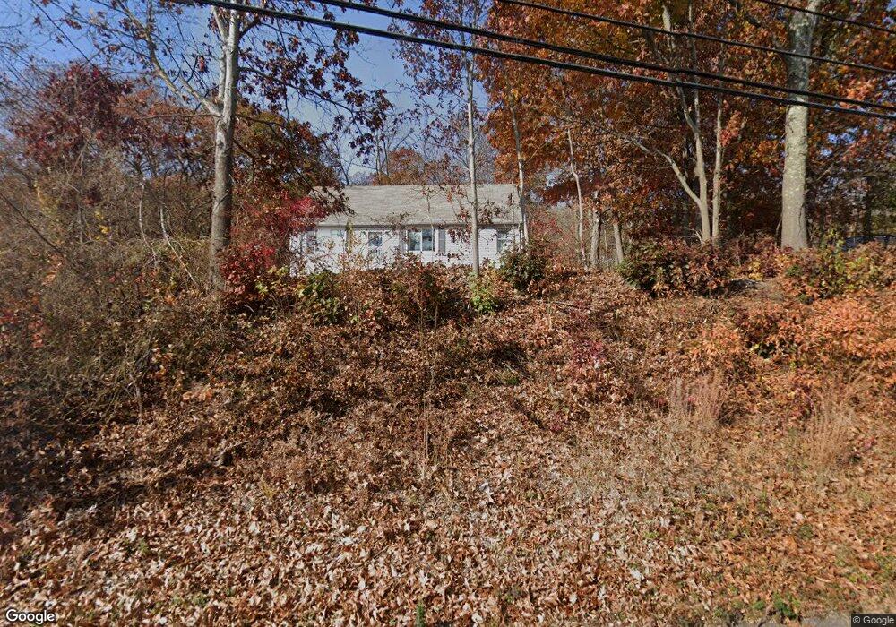 22 Skinner St, East Hampton, CT 06424 - photo 1