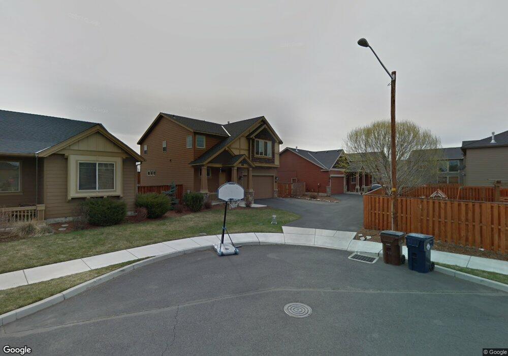 660 NW Greenwood Loop, Redmond, OR 97756 - photo 1