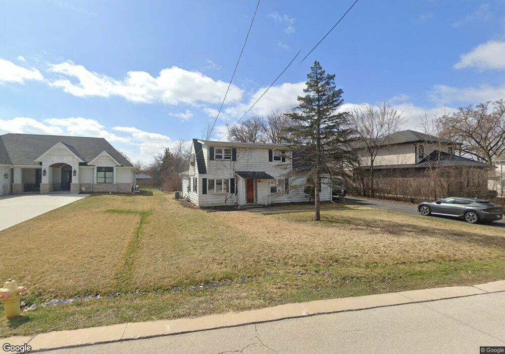 15W311 E Harvard St, Elmhurst, IL 60126 - photo 1