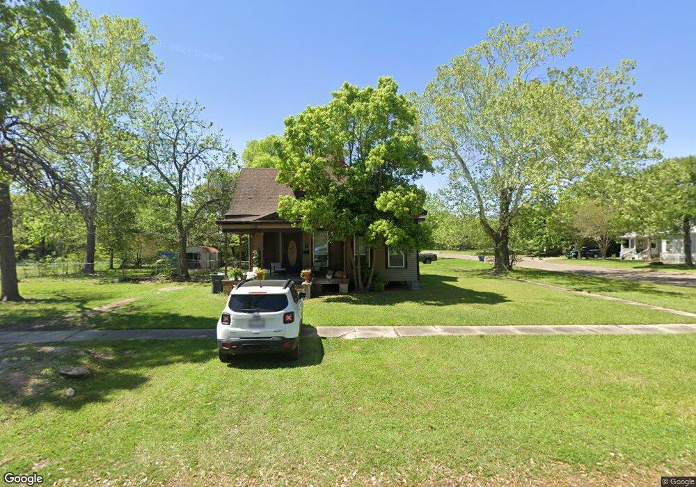 2200 Avenue D, Bay City, TX 77414 - photo 1