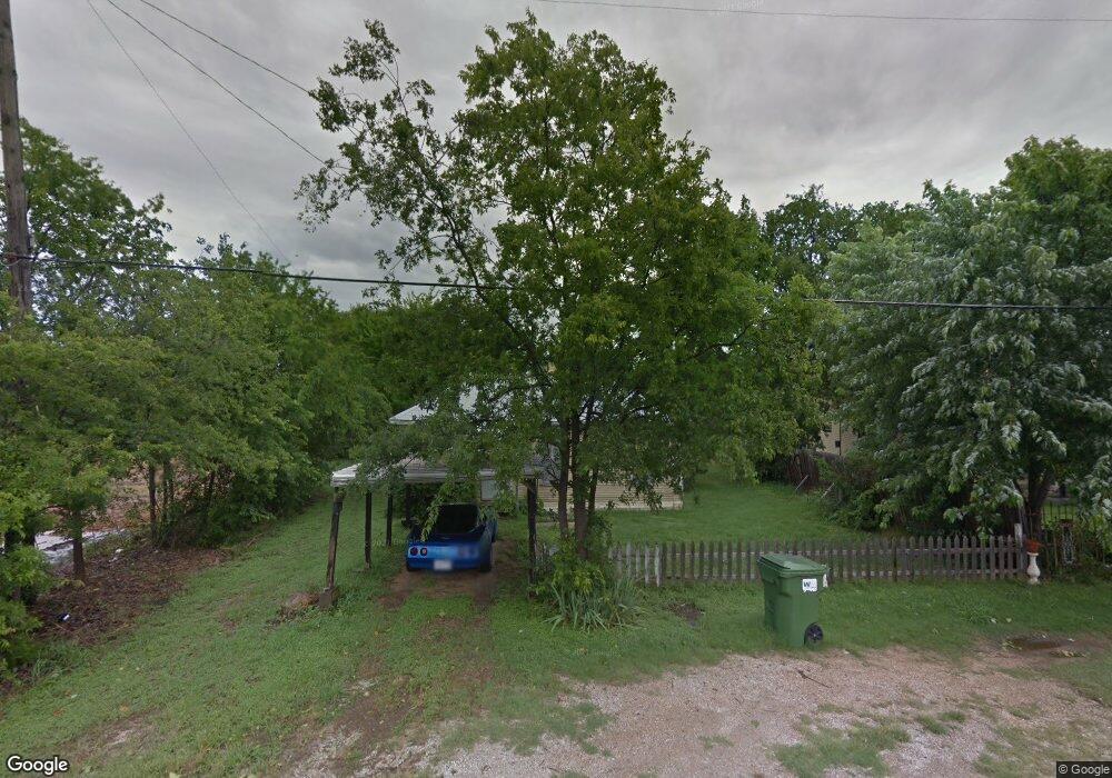 613 W Walnut St, Celina, TX 75009 - photo 1