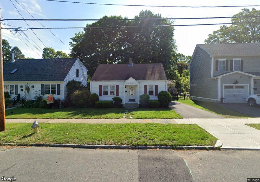 163 Ellsworth Ave, Springfield, MA 01118 - photo 1