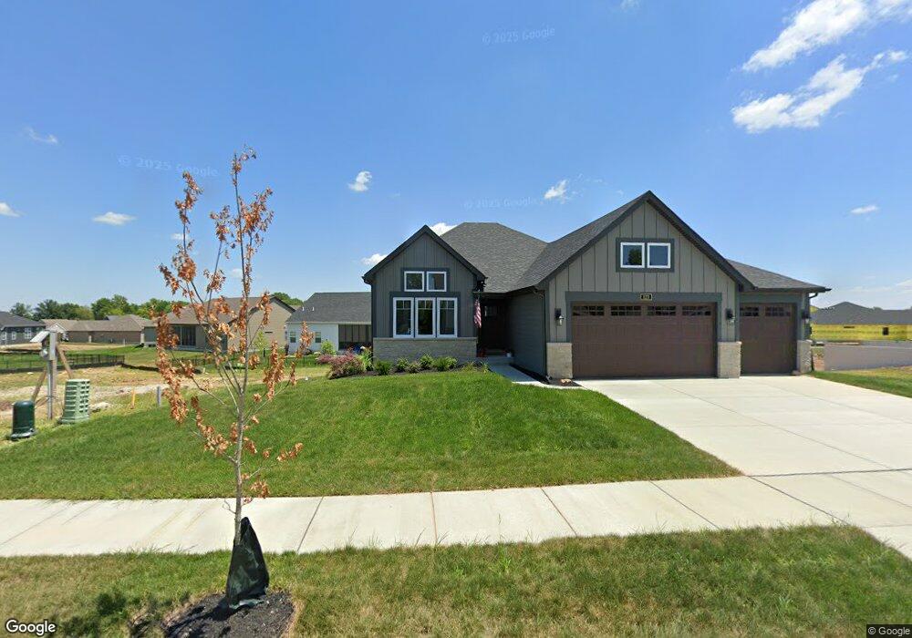 123 Royal Inverness Pkwy, O Fallon, MO 63368 - photo 1