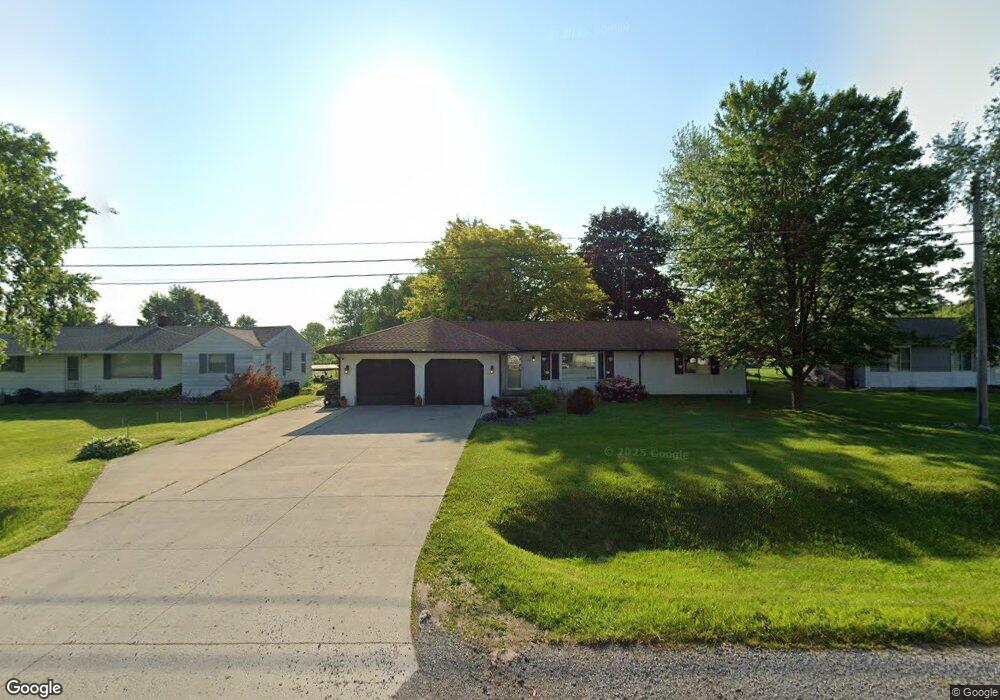 9076 N Genesee Rd, Mount Morris, MI 48458 - photo 1