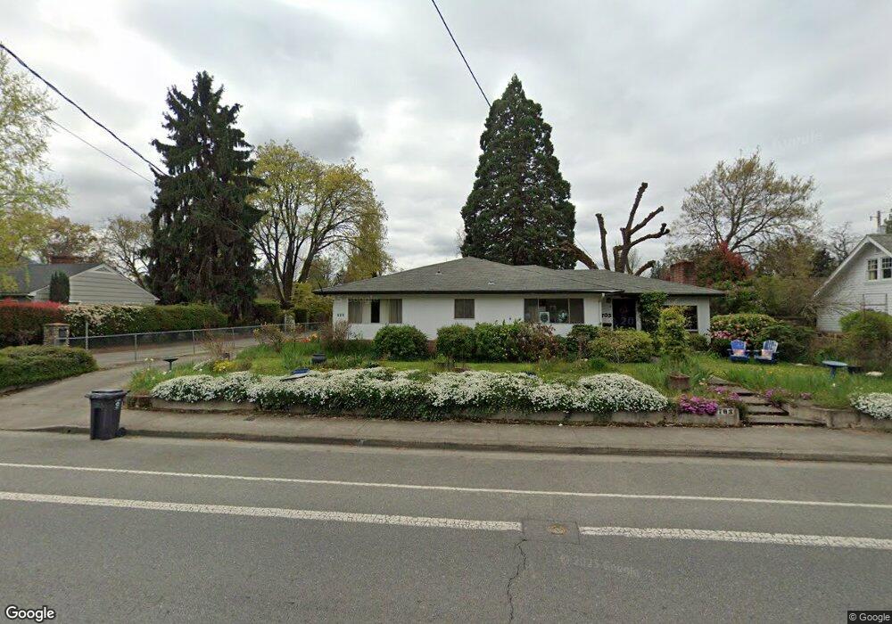 703 SE M St, Grants Pass, OR 97526 - photo 1